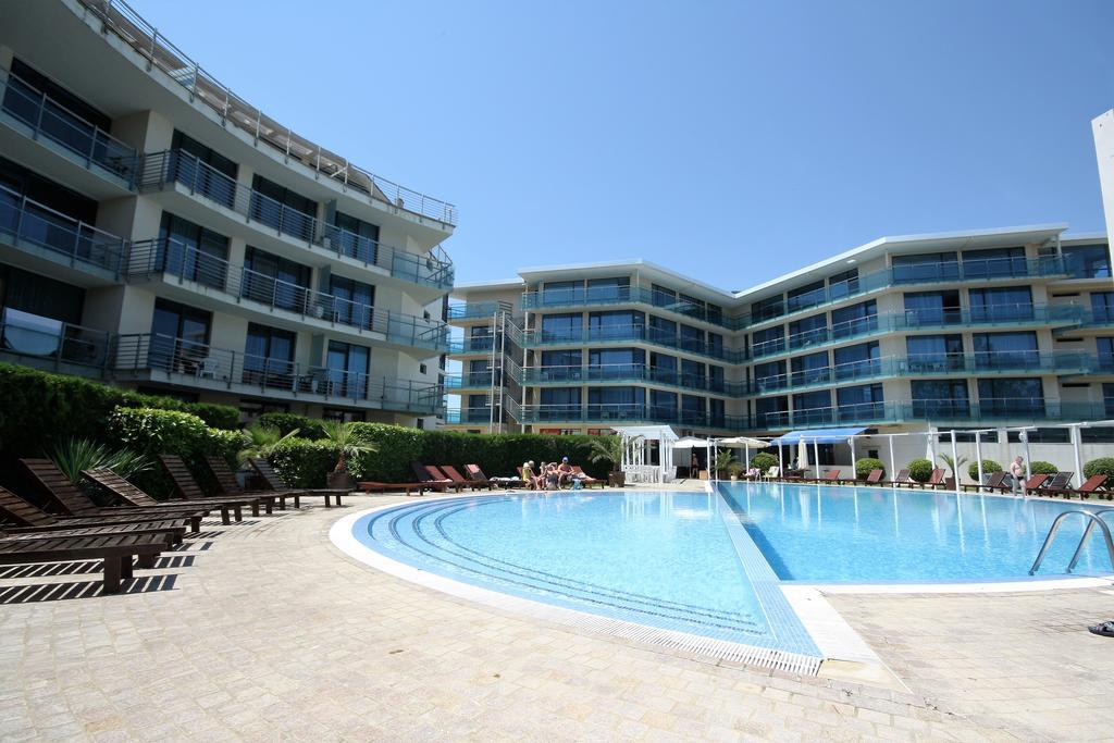 Riviera Blue Hotel Sunny Beach Exterior photo